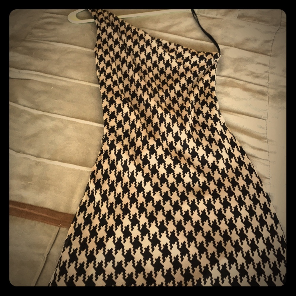 Betsey Johnson one shoulder dress